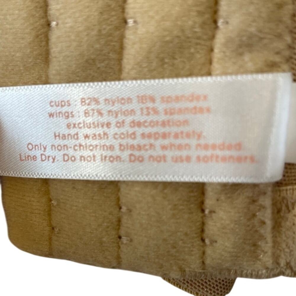 Cacique women's "Cool Bliss" bra with underwire in beige. - Picture 6 of 10